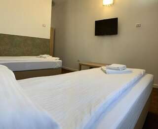 Мотели Motel Cet Arad Арад Стандартный двухместный номер с 1 кроватью-4